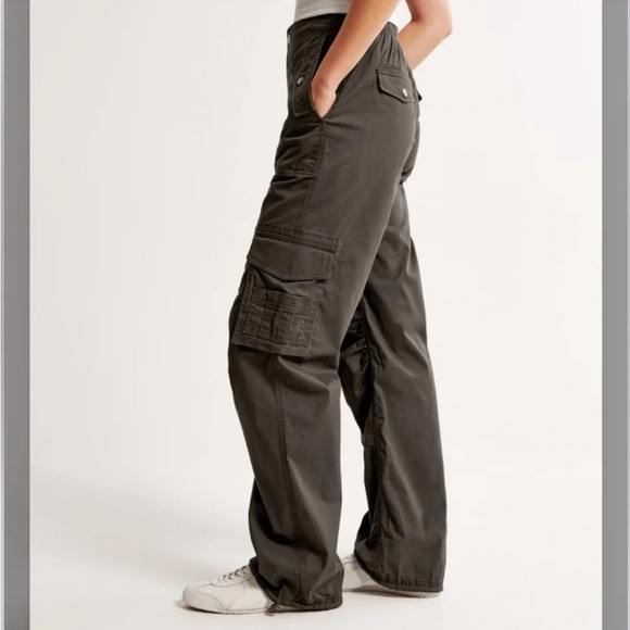 Abercrombie cargo pants size XS - Picture 3 of 8
